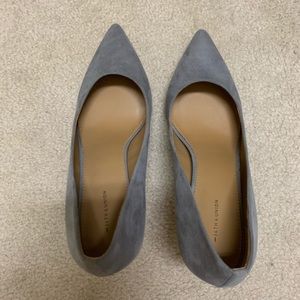 Grey 2.5 inch pumps